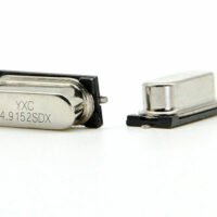 HC-49SMD 4.9152 MHz 20pF ±20ppm 2-Pad SMD Quartz Crystal (Pack of 2)