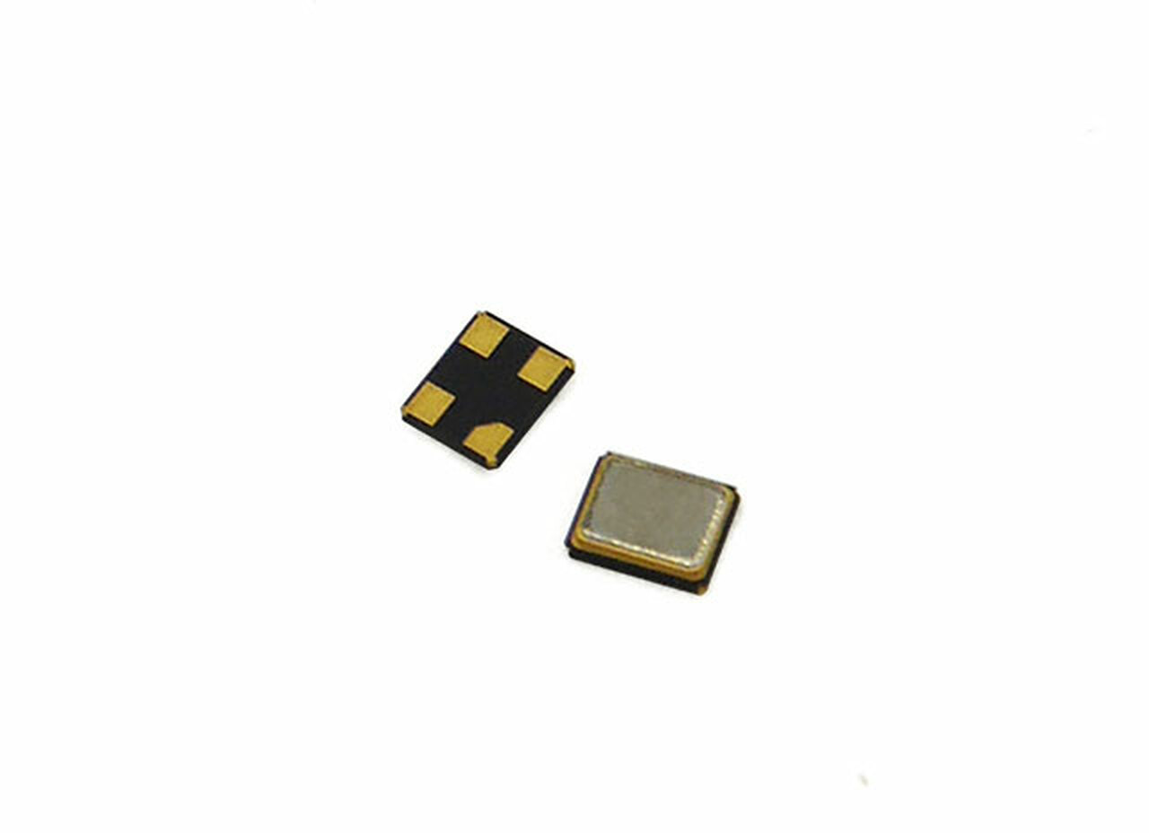 YSX221SL 26 MHz 9pF ±10ppm 4-Pad SMD Quartz Crystal